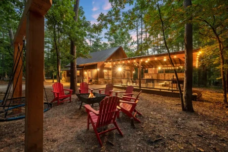 Beautiful Updated Cabin- listing airbnb- 1