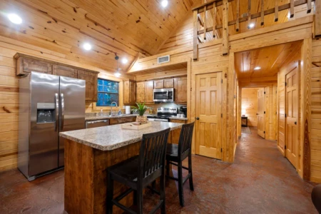 Beautiful Updated Cabin- listing airbnb- 11