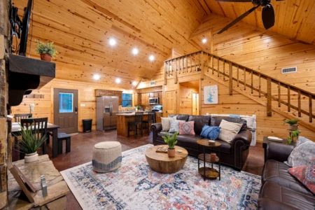Beautiful Updated Cabin- listing airbnb- 16